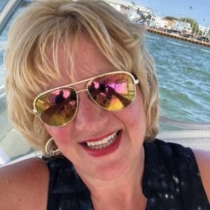 Meet your Posher, Joy